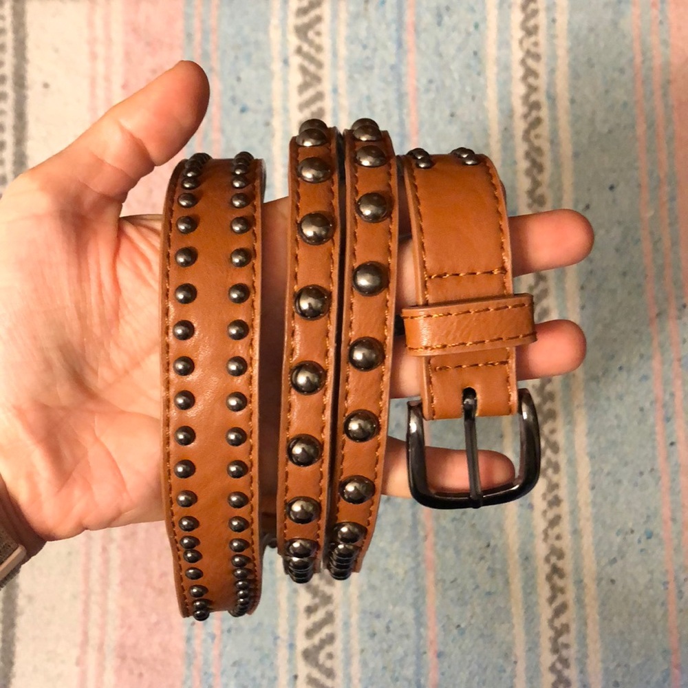 Studded double wrap belt